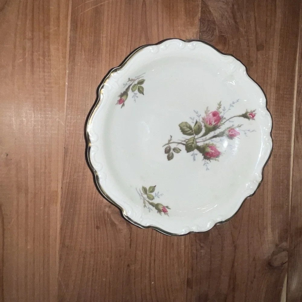 Rosenthal Moss Rose Pompadour Fruit Dessert Bowl 5-1/4
